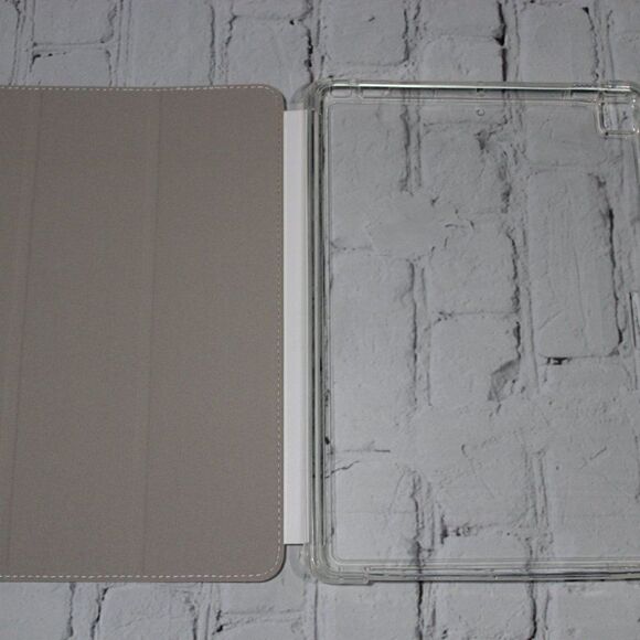 iPad 7th/8th Generation Shockproof TriFold Case WHITE MARBLE 10.2" - Picture 2 of 4